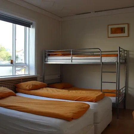 Hostel B47 *