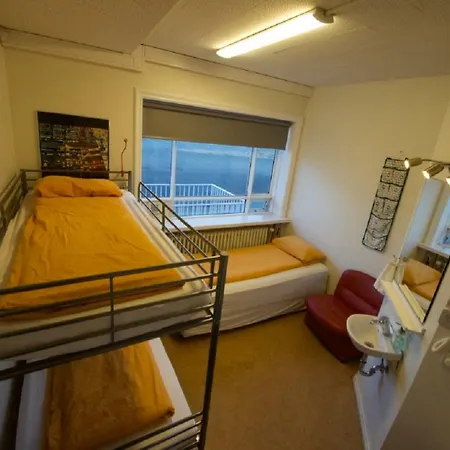 Hostel B47 *
